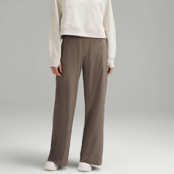 lululemon athletica Wide Leg Pants in Brown - Picture 1 of 16